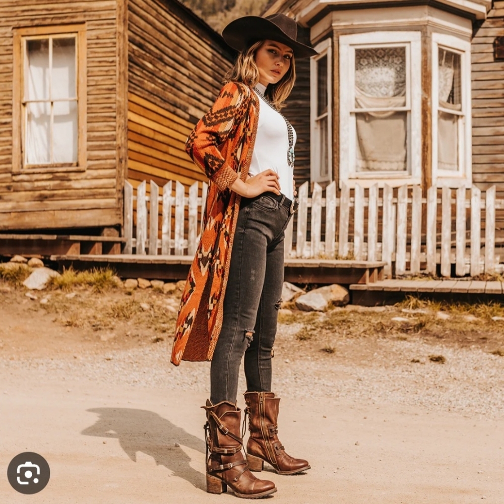 Freebird Cora boots